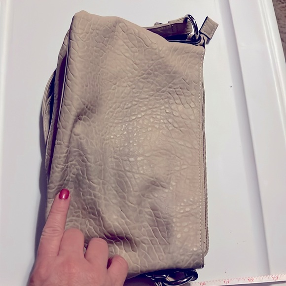 Rosetti Cream/Tan Crossbody - Picture 3 of 6